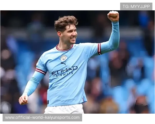 曼城边路穿透训练:边锋与边后卫的二人组合被系统化